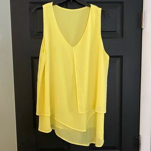 Flowing Yellow pullover blouse, XL. Handkerchief type of hem.